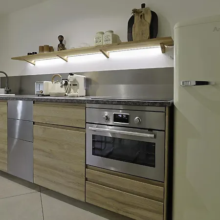 Appartamento Superbe 1 Avec Clim, Terrasse Et Parking *