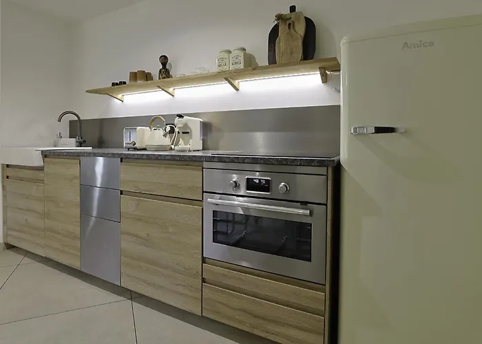 아파트 Superbe 1 Avec Clim, Terrasse Et Parking *